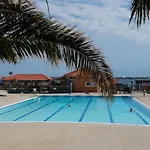 T2 Avec Terrasse Et Piscine A Port Barcares - Fr-1-195-13 アパート Le Barcarès