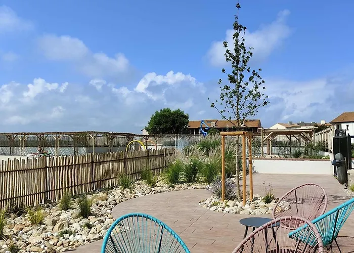 T2 Avec Terrasse Et Piscine A Port Barcares - Fr-1-195-13 *